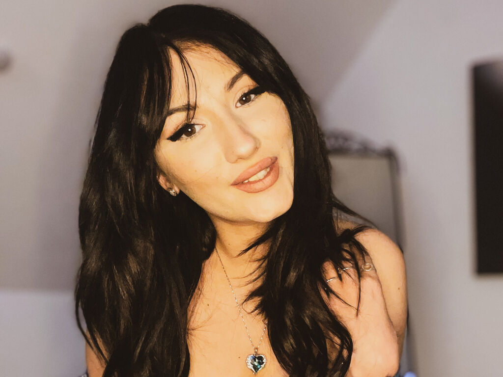 Emilyfind's profile - Image n°1