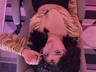 Webcam sex with Emilyjune