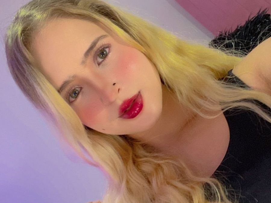 Perfil con Emilyking19 - Imagen  n°5