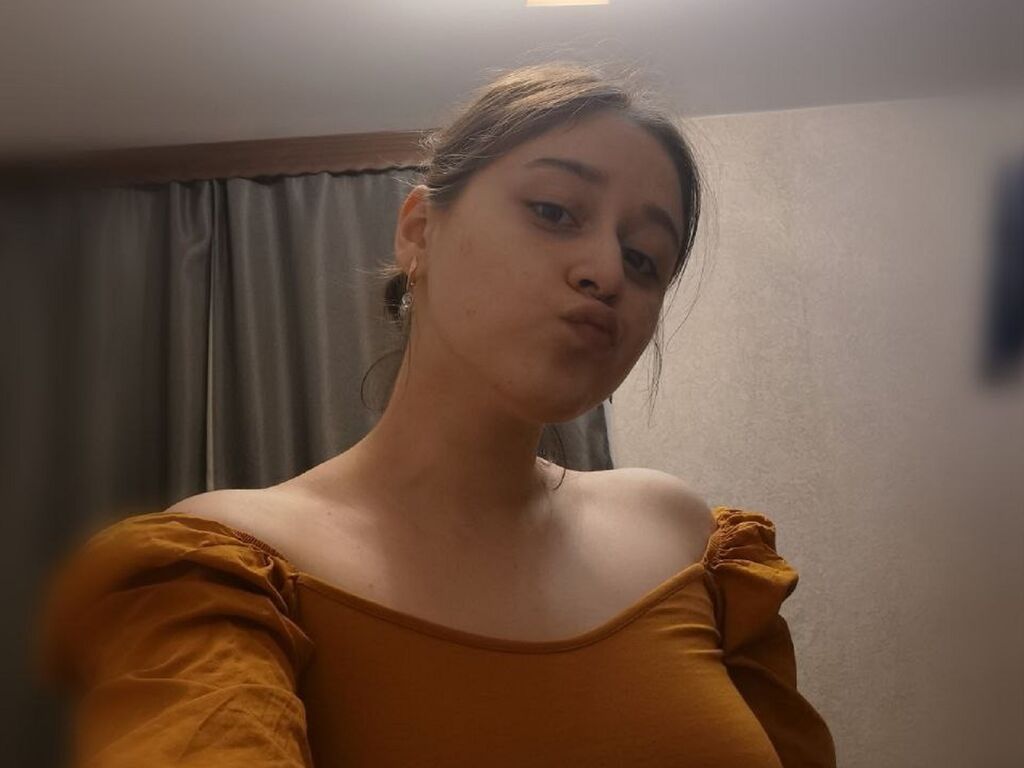 Emilymurra's profile - Image n°0