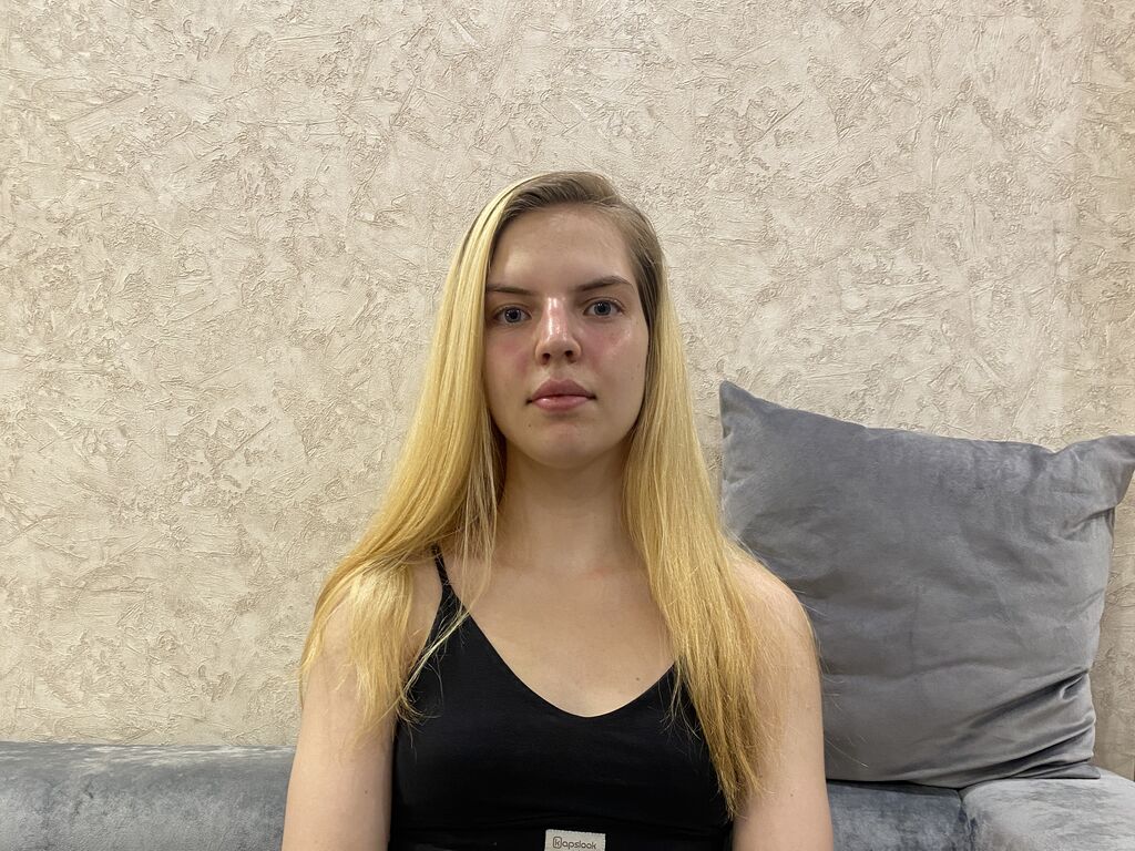 Emilynitro's profile - Image n°0