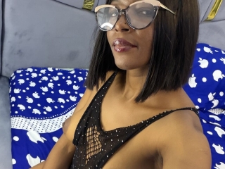 Webcam sex met Emilyperes