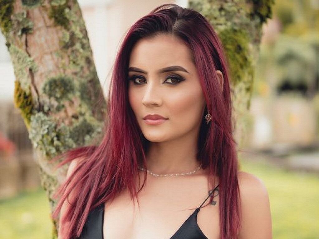 Emilyslow's profile - Image n°1