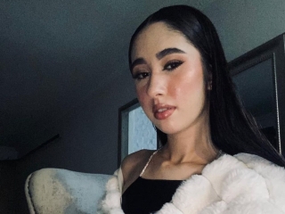 Webcam sex with Emilyveil