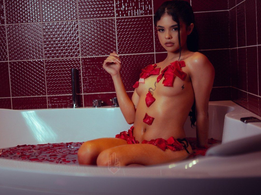 Perfil con Emilyyjhonson - Imagen  n°0