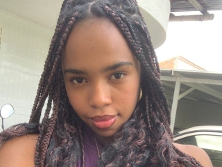 Sexo por webcam con Emma_Lovve