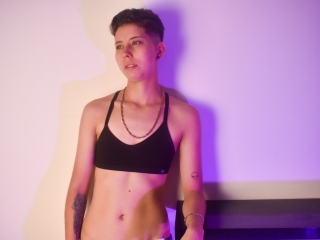 Live Sex Emma_Nicolee