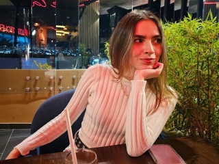 Emmaalberti's Sexcam