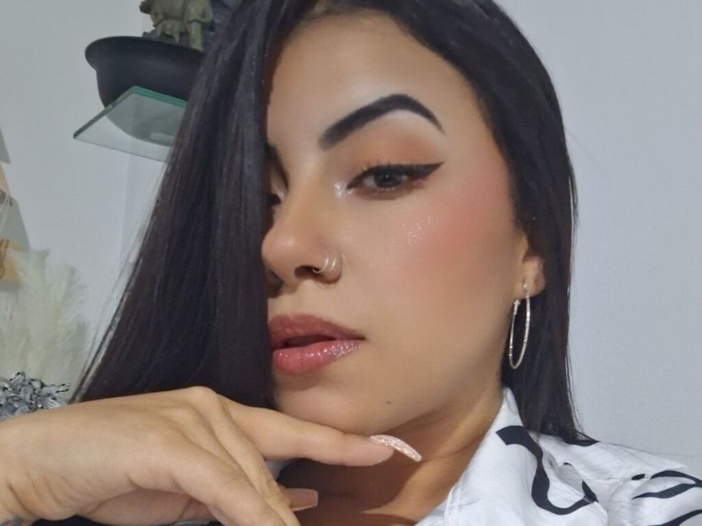 Emmaholden's profile - Image n°1
