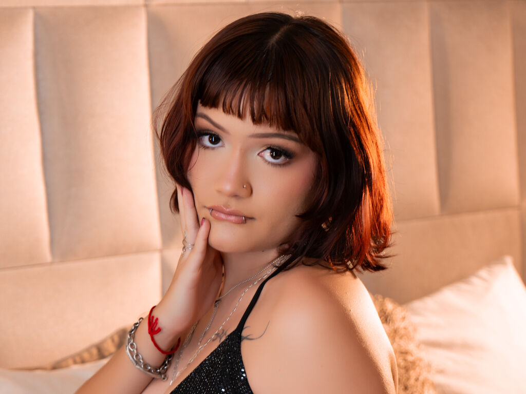 emmajade's profile - Image n°1