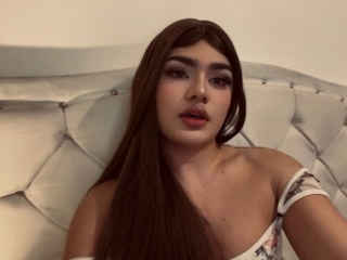 Sexo por webcam con Emmascarl