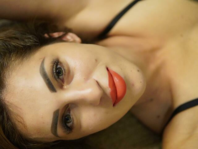 Emmaskyes's profile - Image n°7