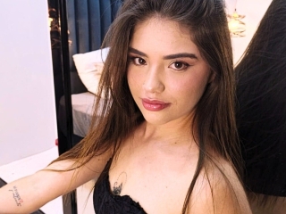 Sexo por webcam con Emmasnnow