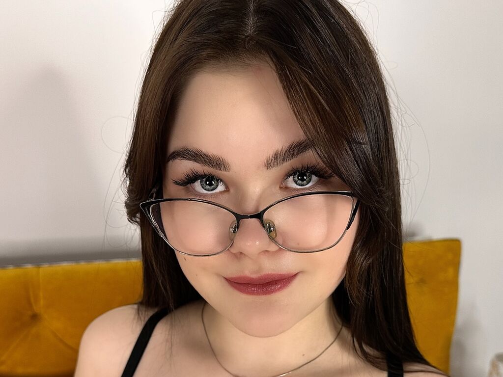 Emmawokers's profile - Image n°2
