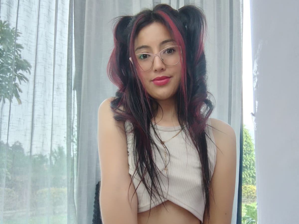 Emmilly21's profile - Image n°2