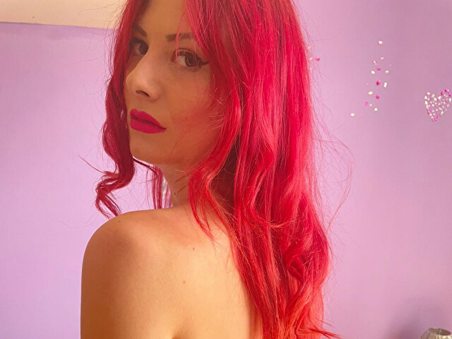 Emmily's profile - Image n°4