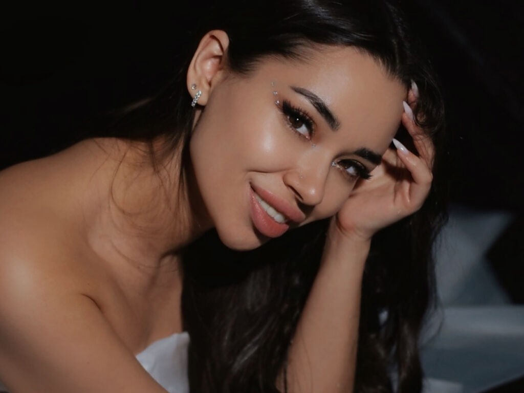 Emmylee's profile - Image n°2