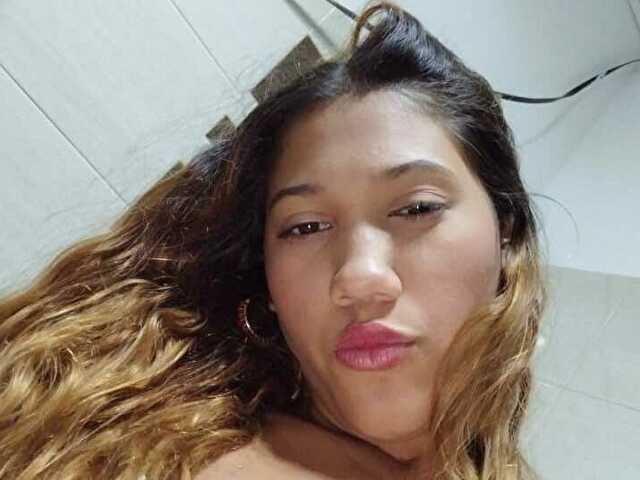 Emmylopez's profile - Image n°0