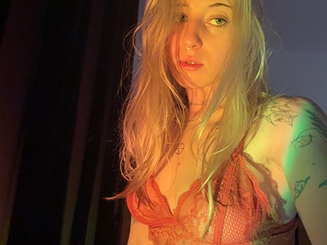 Perfil con EmmyLove - Imagen  n°4