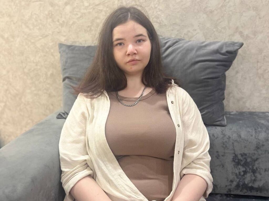 Emmymils's profile - Image n°0