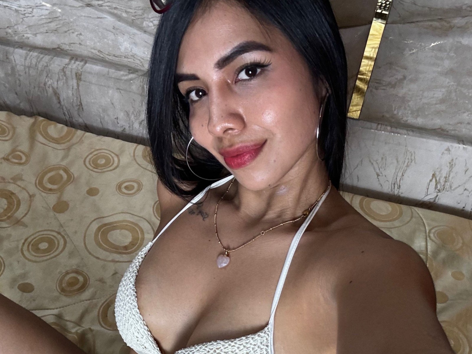 Emy_A's profile - Image n°0