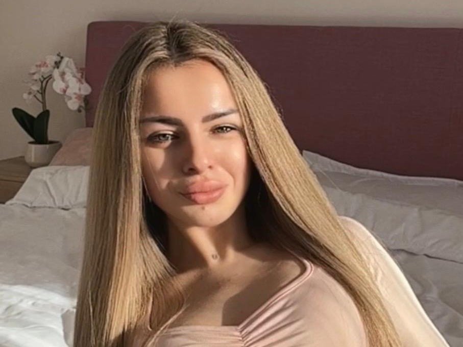 Profil de Emyilia - Photo n°0