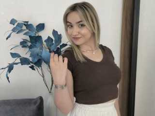 Webcam sex con Emymur