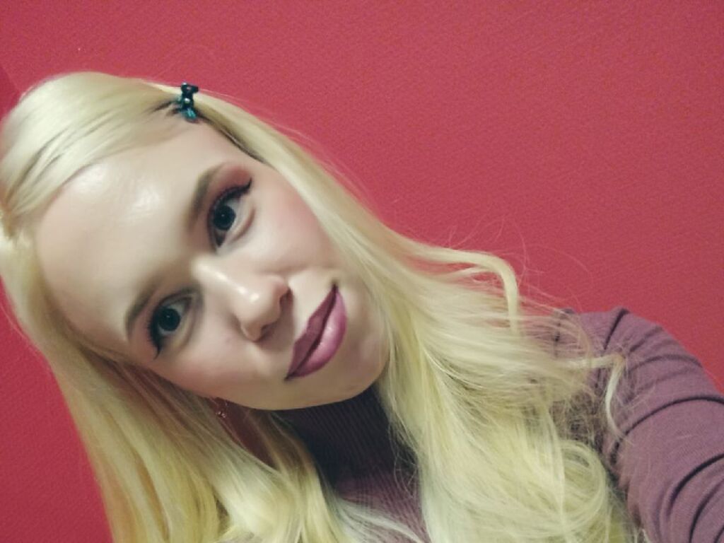 Engelcompston's profile - Image n°0
