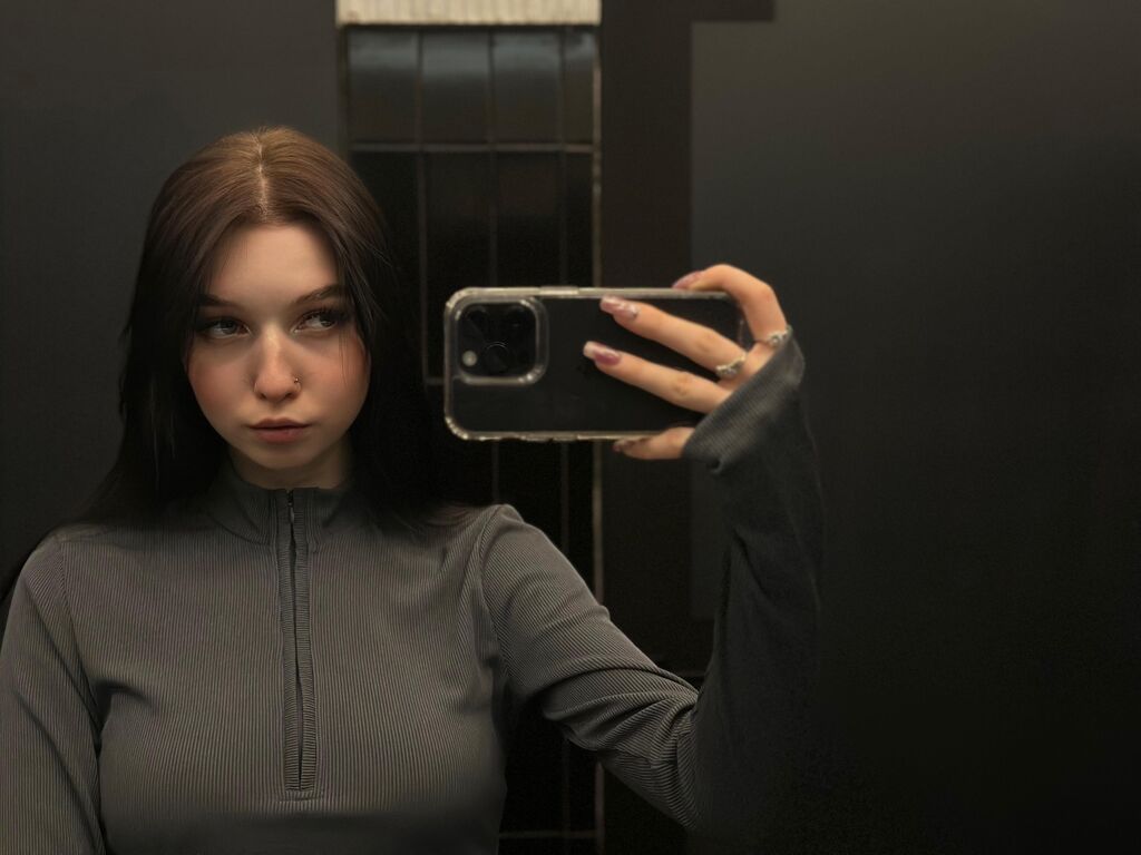 Engelembry's profile - Image n°0