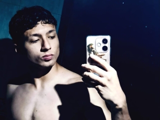 Webcam sex de Enzo_Duran