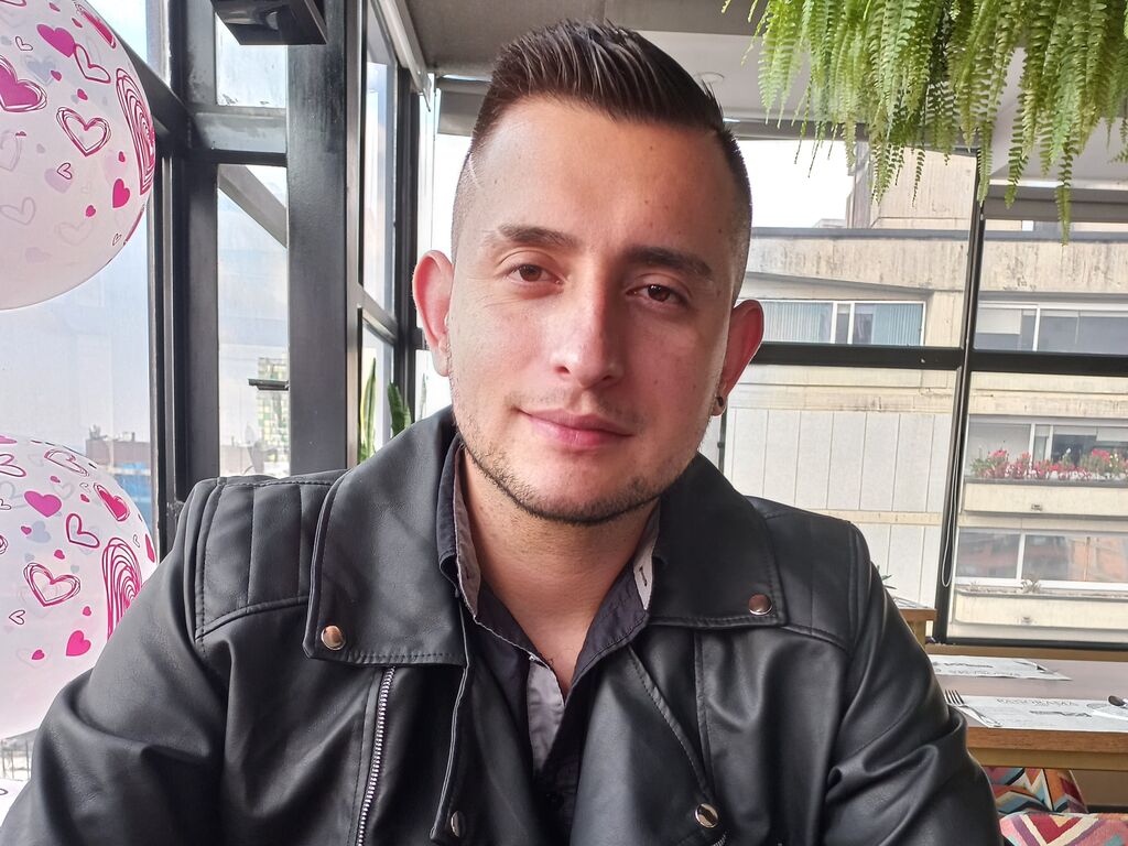 Erickbossi's profile - Image n°1