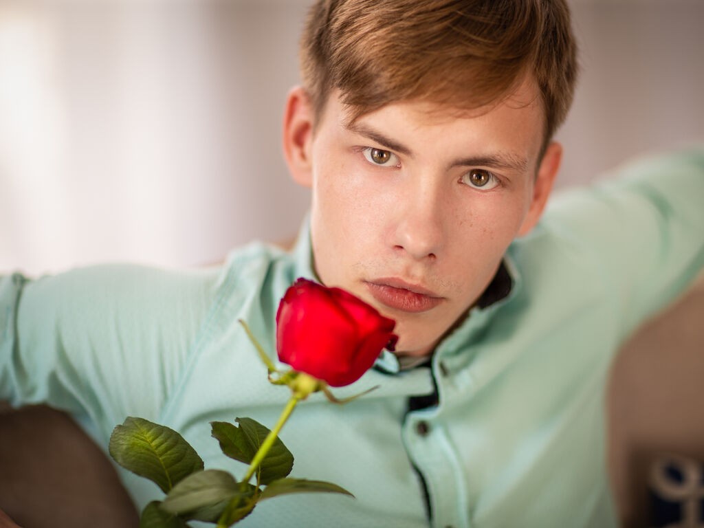 ErickDeen's profile - Image n°1