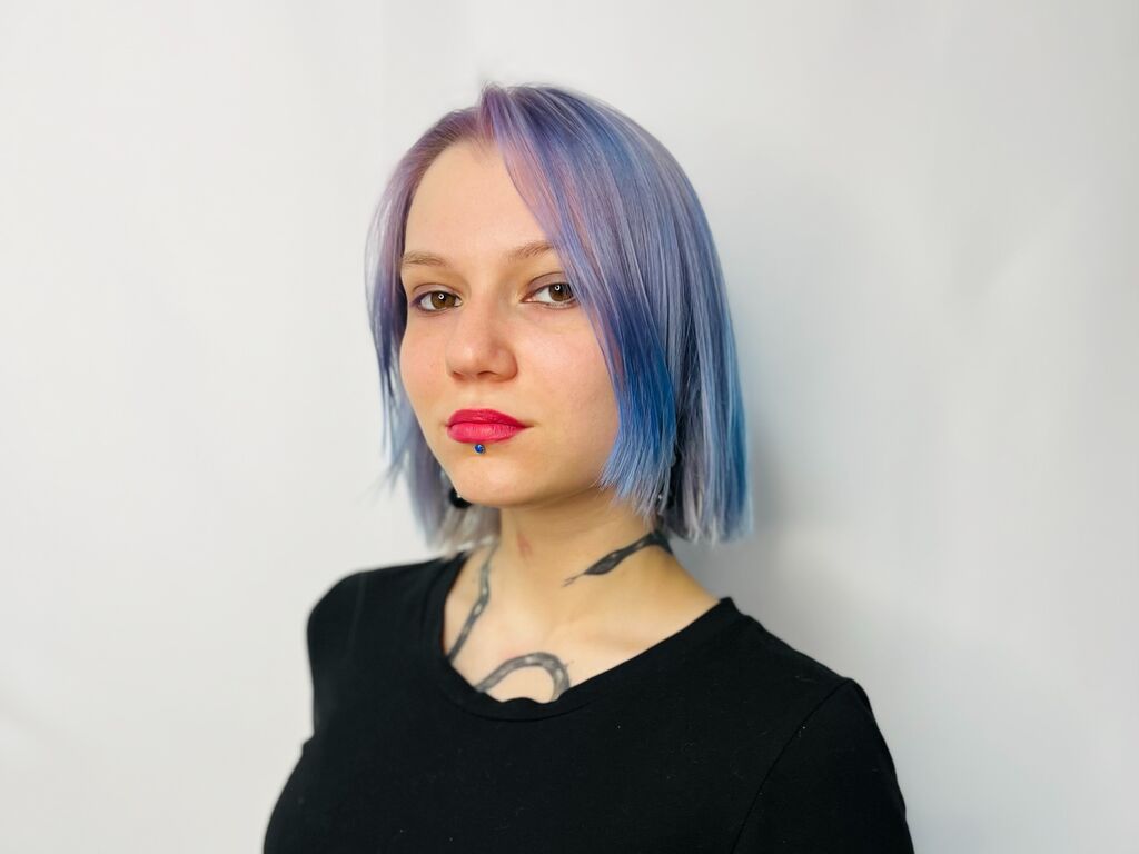 Erlinadiggle's profile - Image n°0