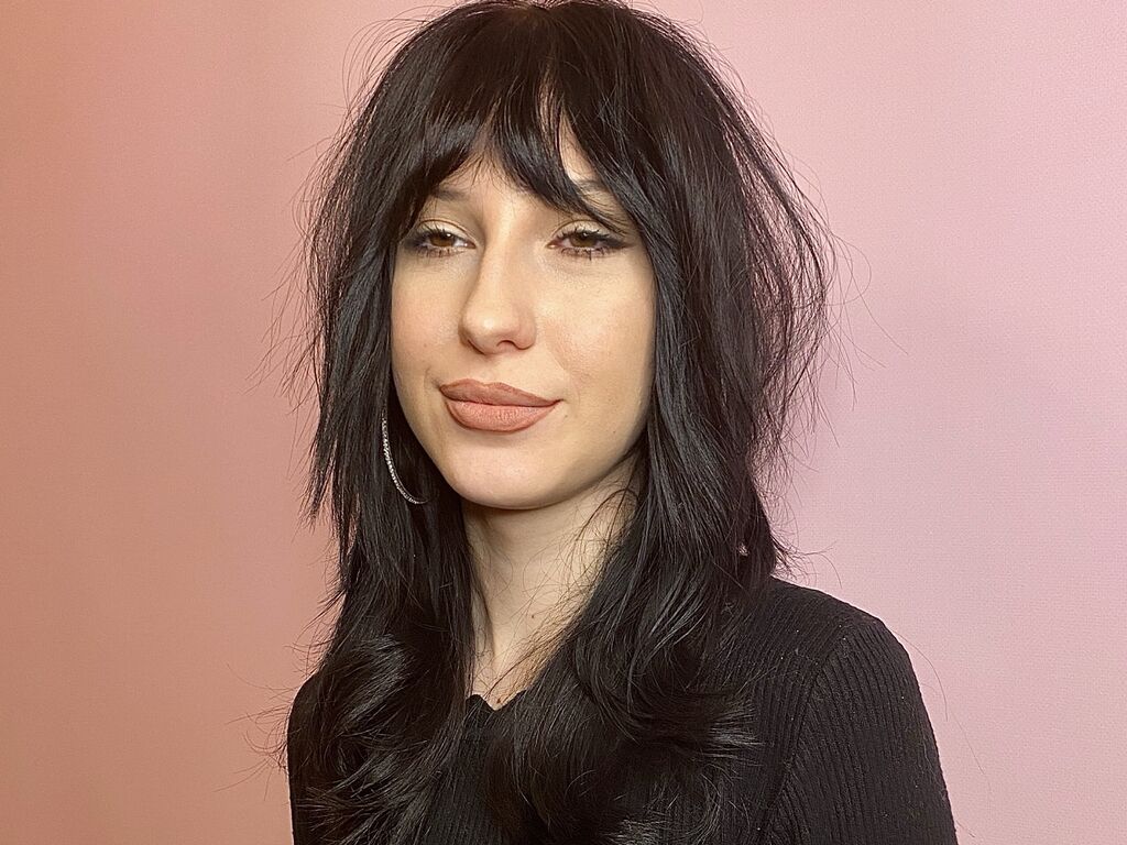 Esmabirchfield's profile - Image n°0