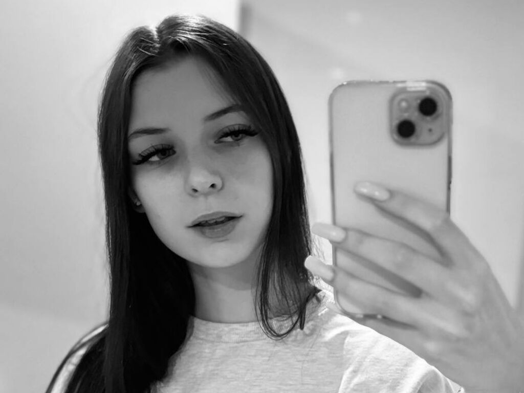 Esmaeliot's profile - Image n°0