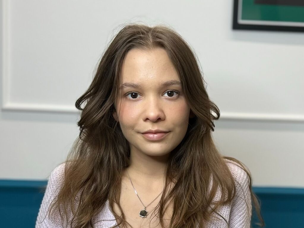 Esmedavi's profile - Image n°0