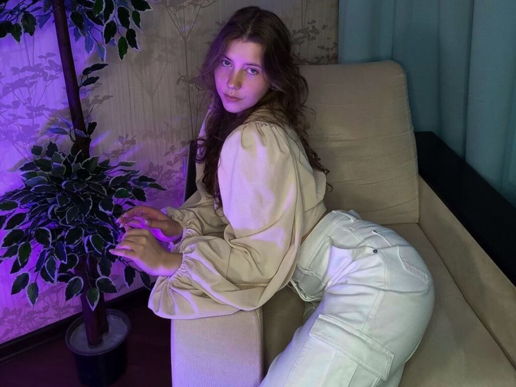 Esmefenning' profilo - Immagine n°0