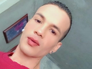 Ethan_N_Dylan's Sexcam