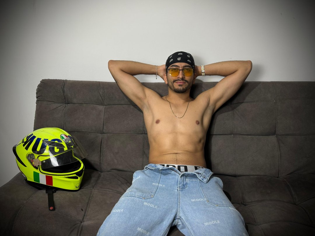 Ethanandbruno's profile - Image n°0