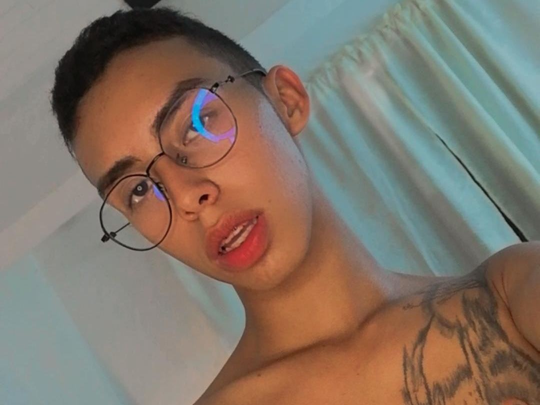 Ethancoxx's profile - Image n°1