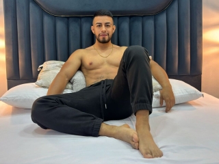Webcam sex with Ethanmulleths