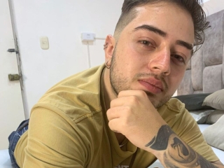 Webcam sex con Ethanryan