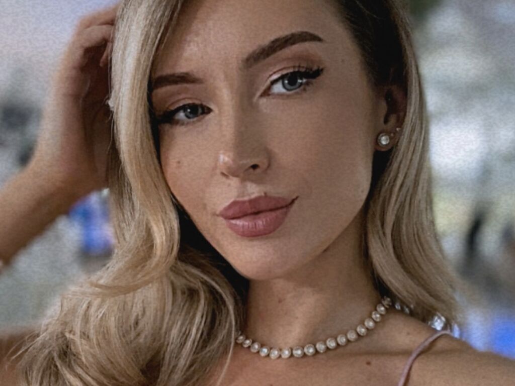 EthelynRose's profile - Image n°1