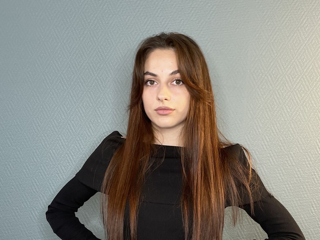 Eugeniaharn's profile - Image n°0