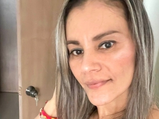 Webcam sex with Evaamilf