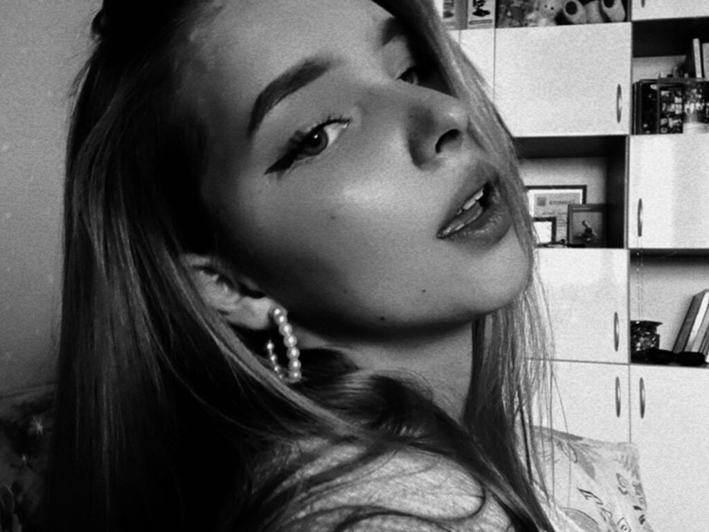 Evabarnett's profile - Image n°0