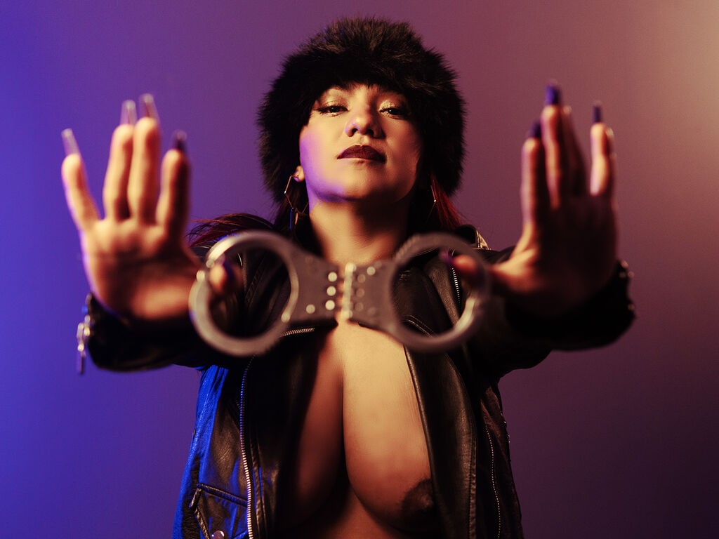 Evachastens's profile - Image n°2