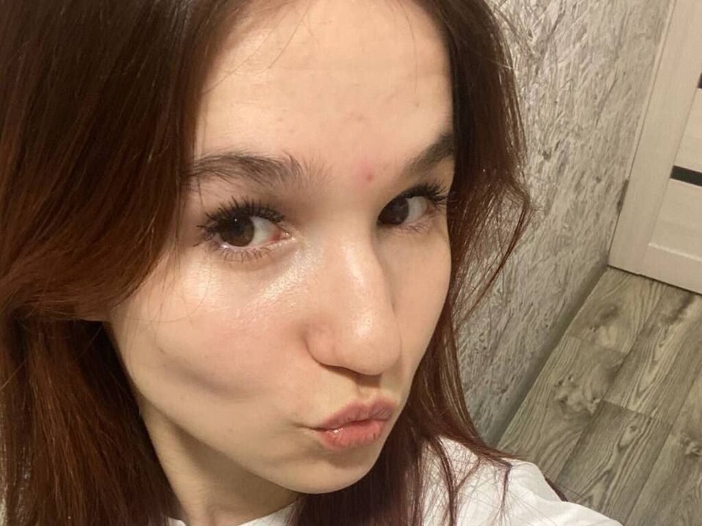 Evahollaway's profile - Image n°0