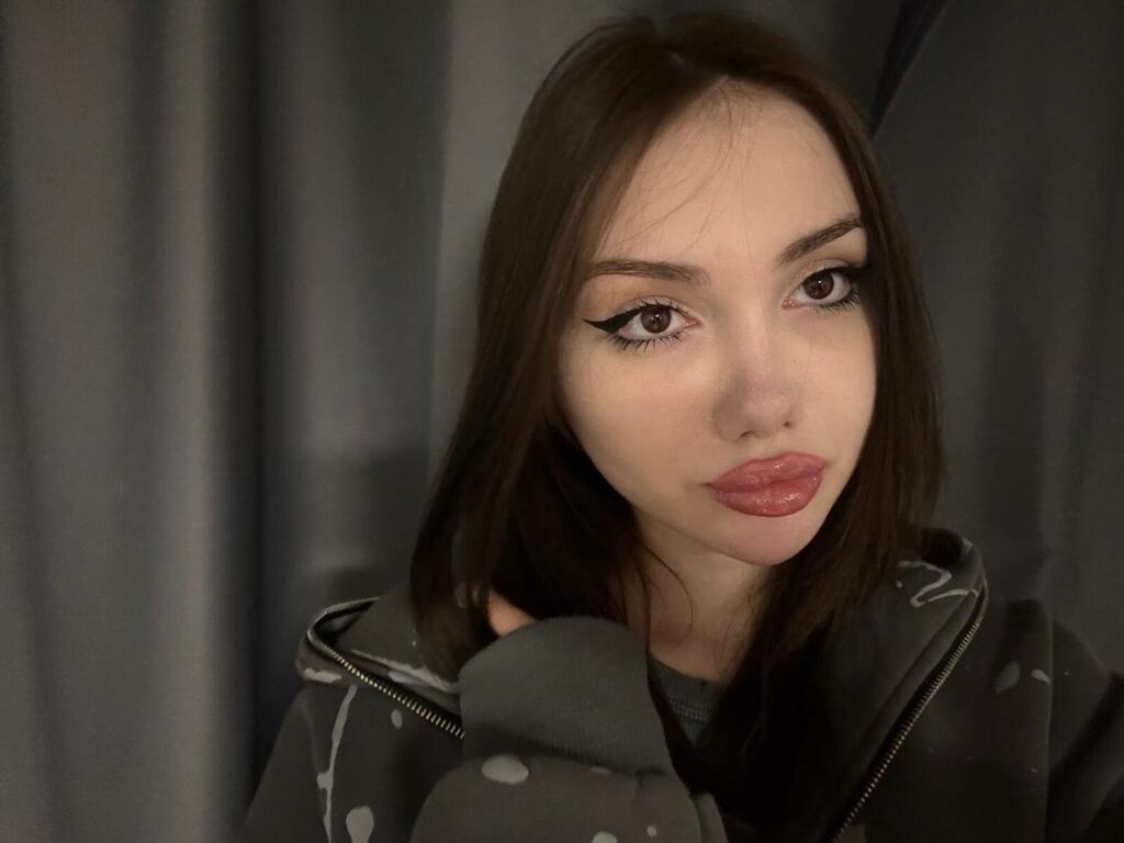 Evaholoway's profile - Image n°0
