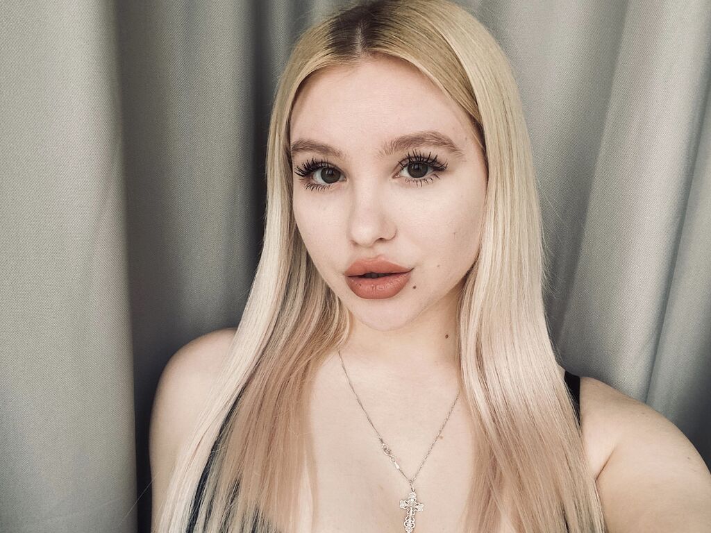 Evajamesi's profile - Image n°1